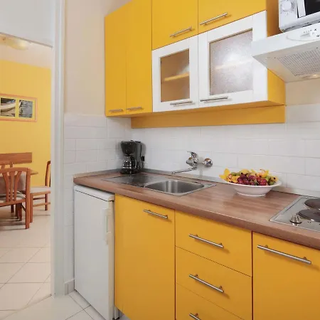 Apartment Tidy 3 Km From